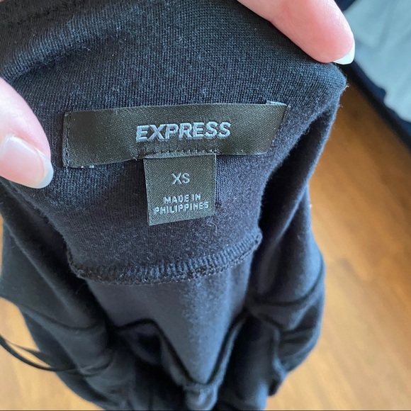 Black Xs Express halter dress - Picture 6 of 9